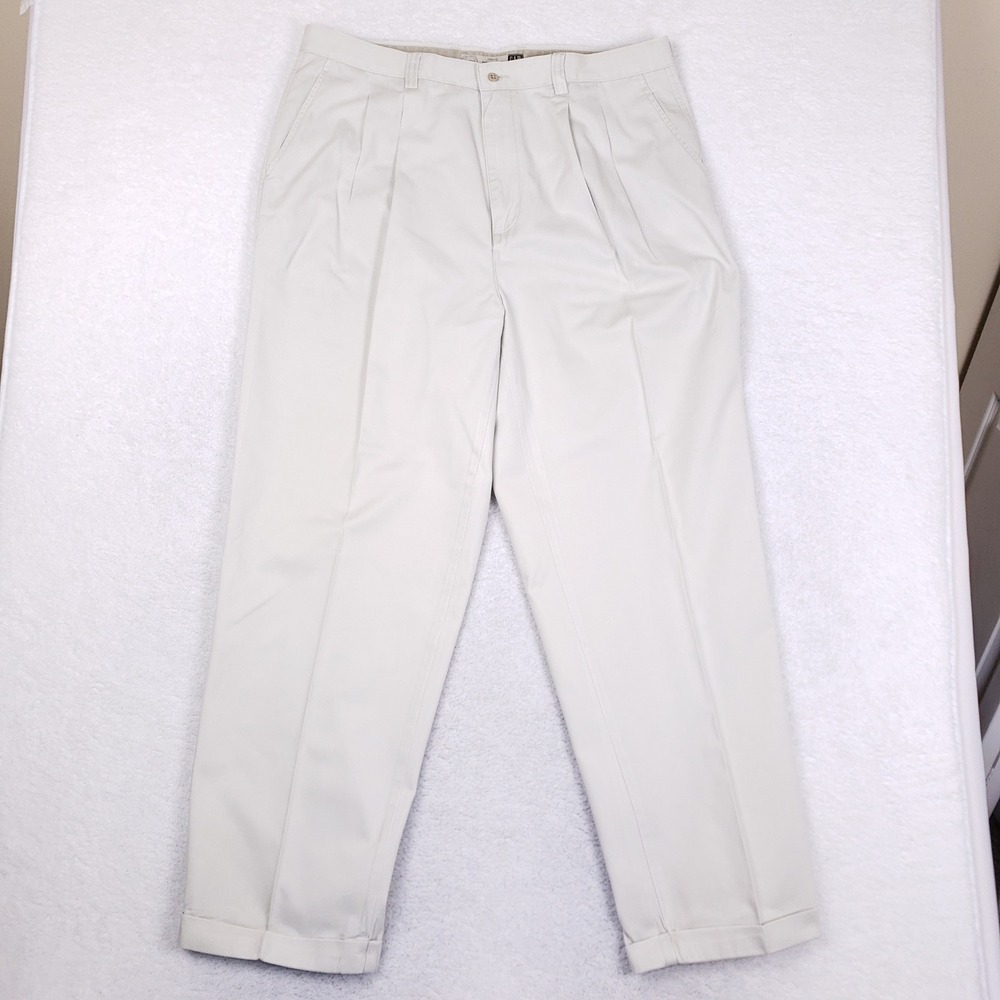 GAP Khakis Men 39x32.5 Relaxed Fit Pleated Front Cotton Cuffed Chino Pants Stone